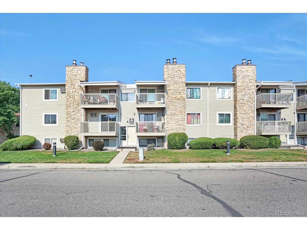 381 S Ames St a201 — photo