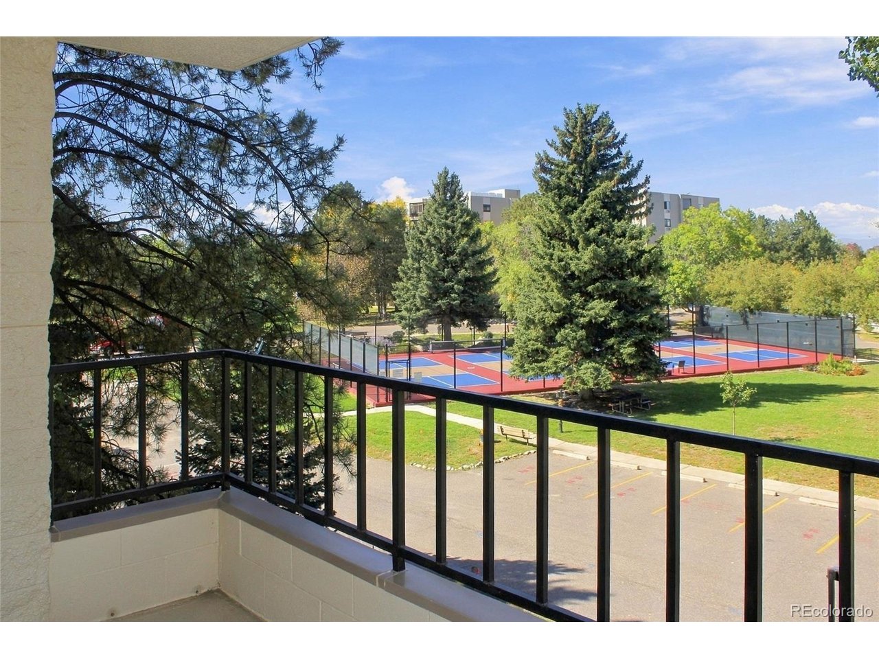 13902 E Marina Dr Unit 233-304 — photo