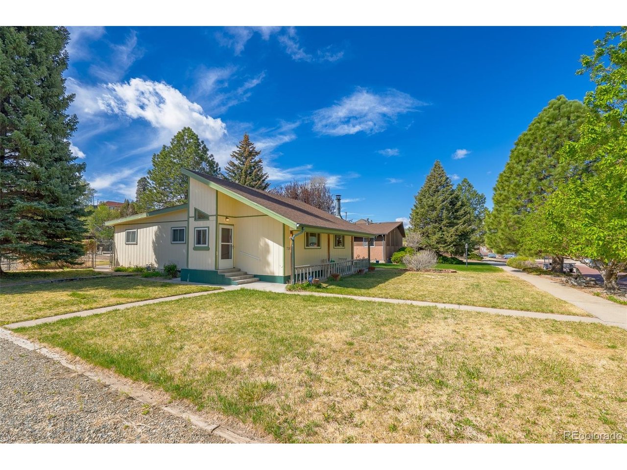 718 E Second St, Trinidad, CO 81082 — photo 2
