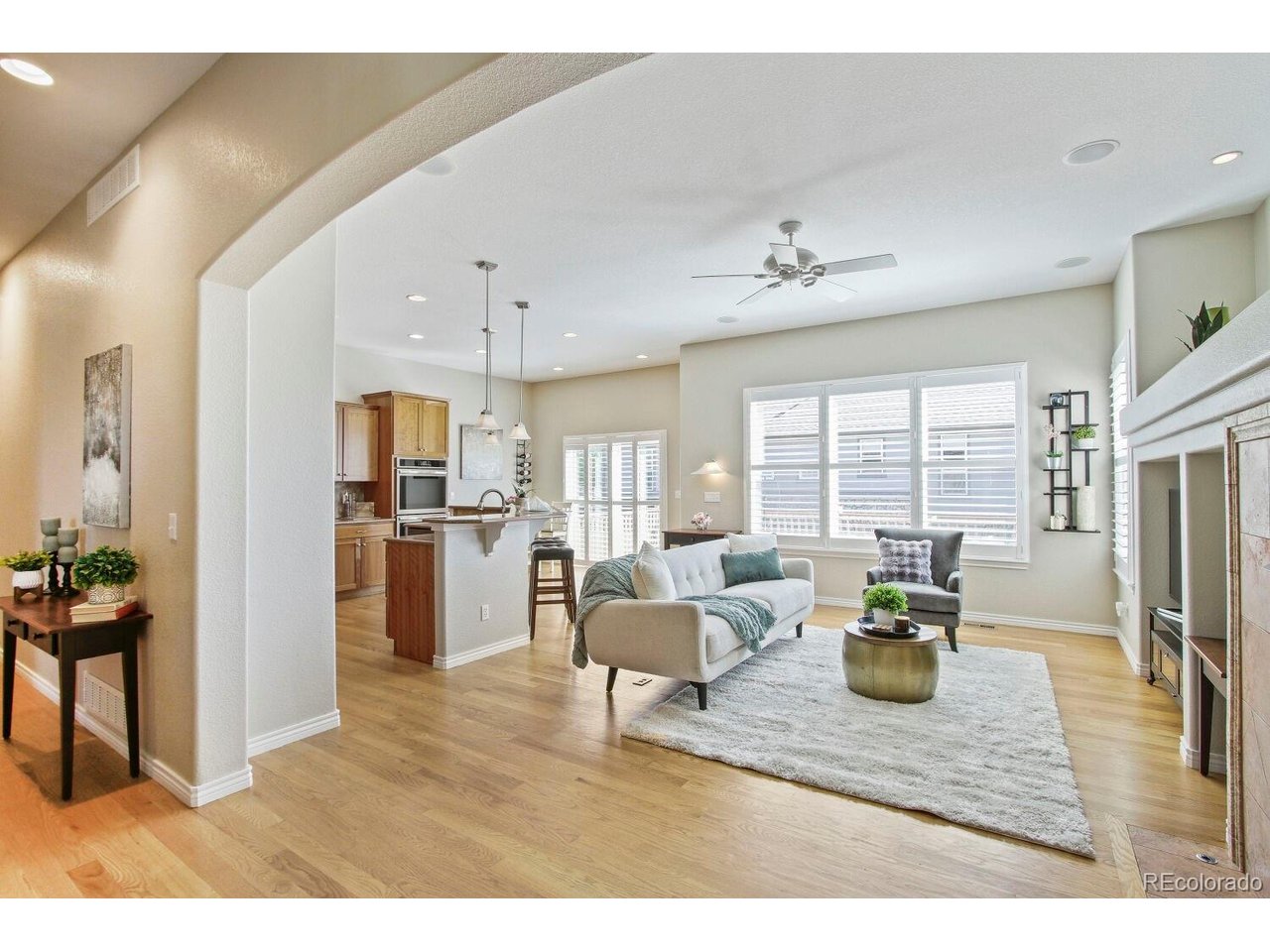 7538 Isabell Cir — photo