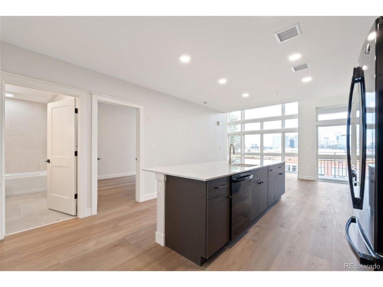 1643 Boulder St Unit 311 — photo