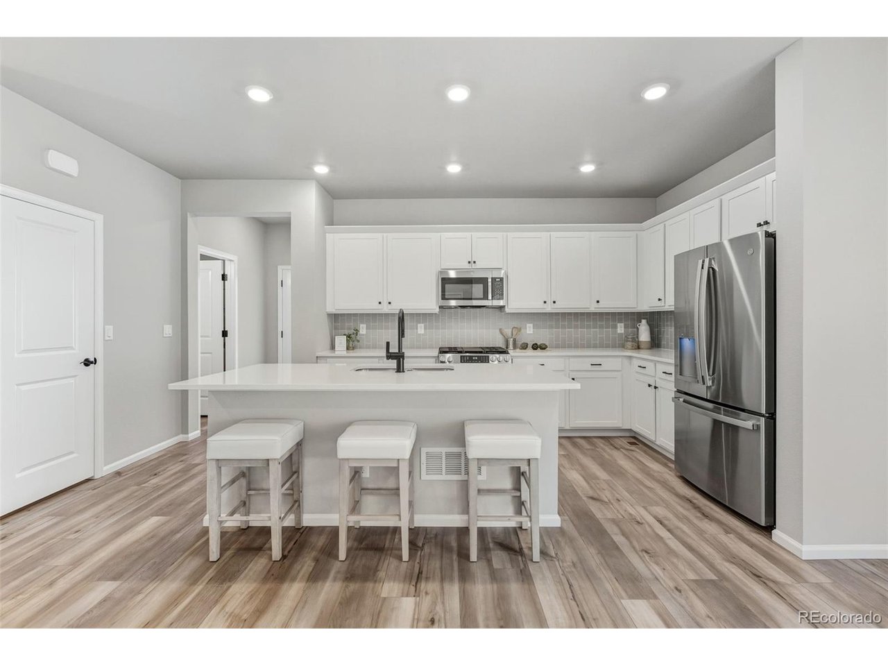 21041 E 63rd Dr, Aurora, CO 80019 — photo 3