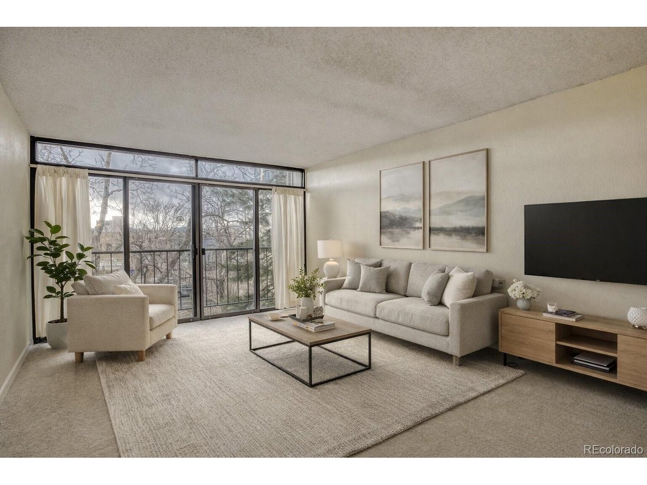 2 Adams St 303 — photo