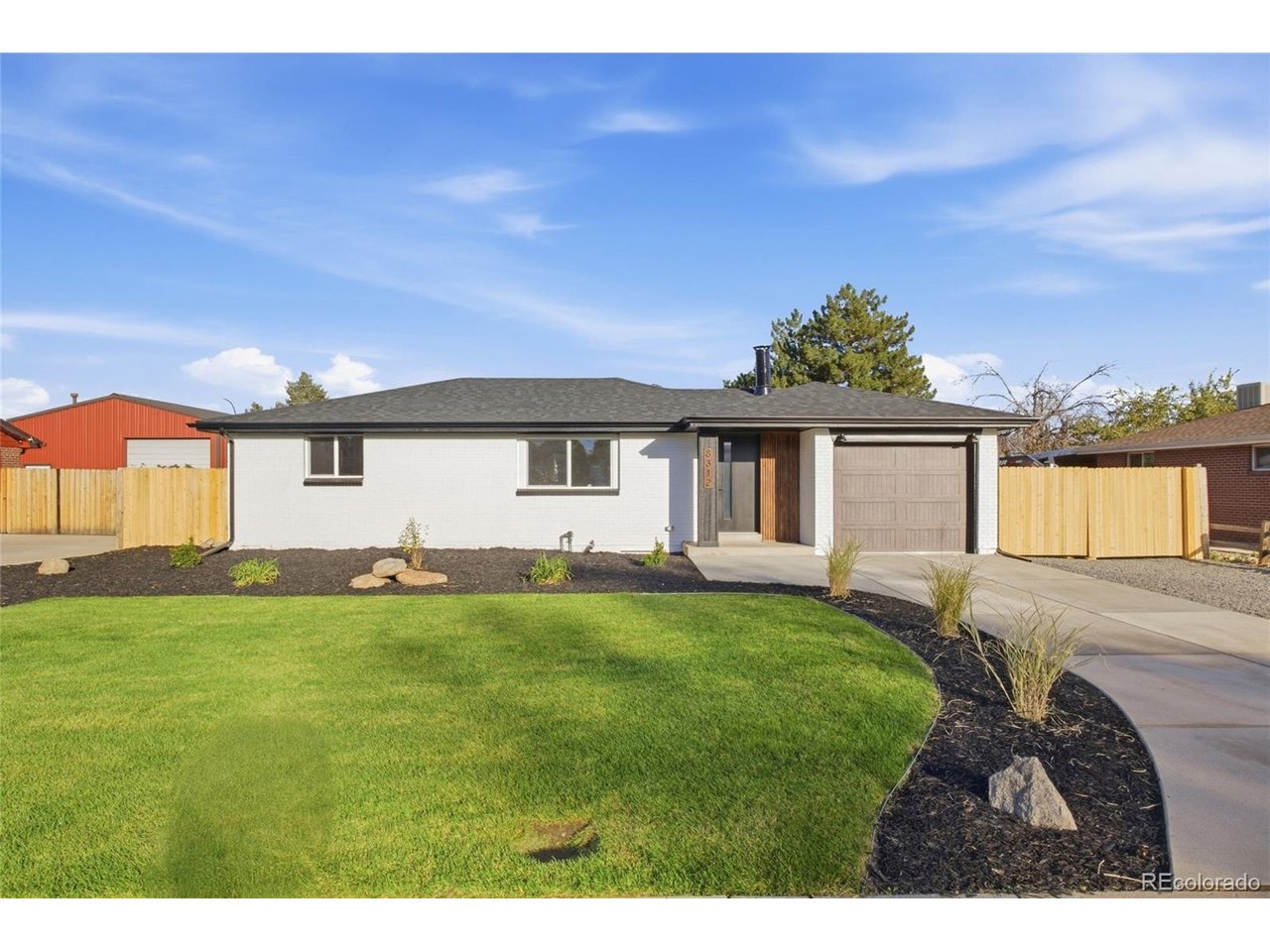 8312 Sheridan Ct — photo