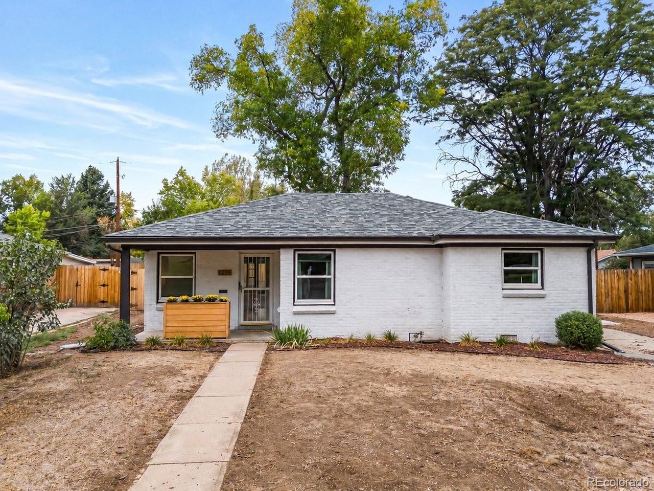 1255 Teller St — photo