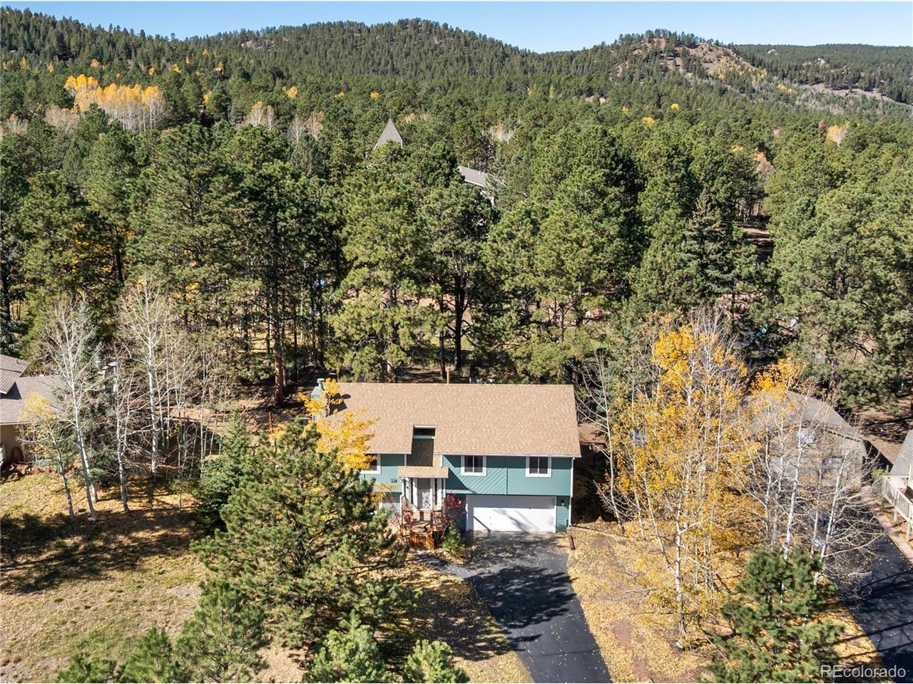 750 Northwoods Dr — photo