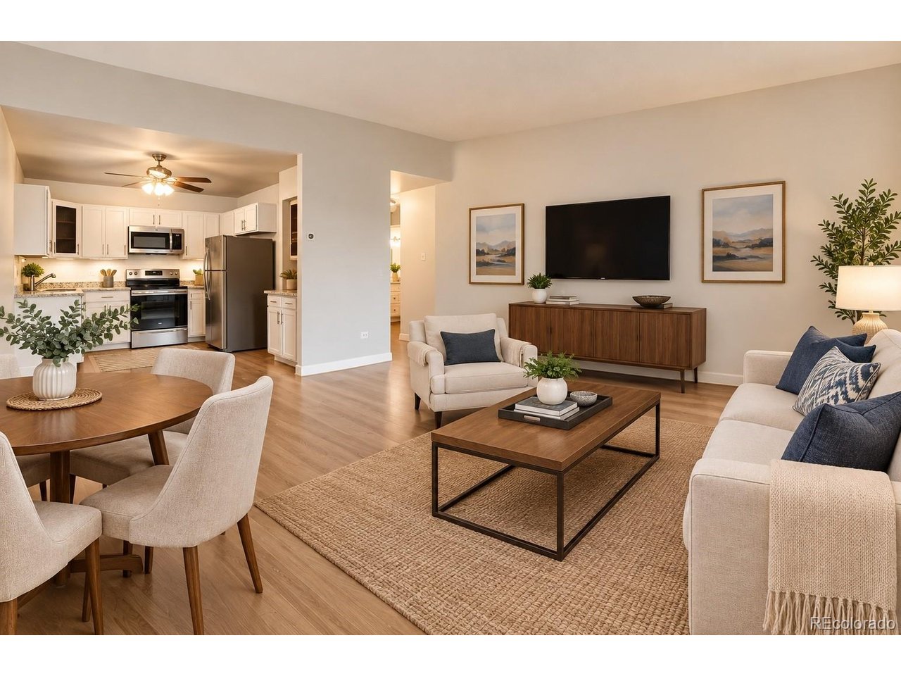 625 S Alton Way 7D — photo