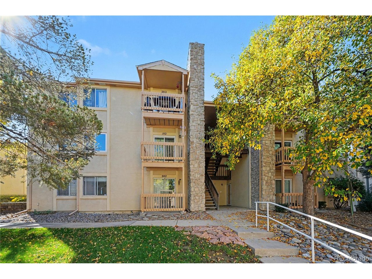 842 Tenderfoot Hill Rd Unit 101 — photo