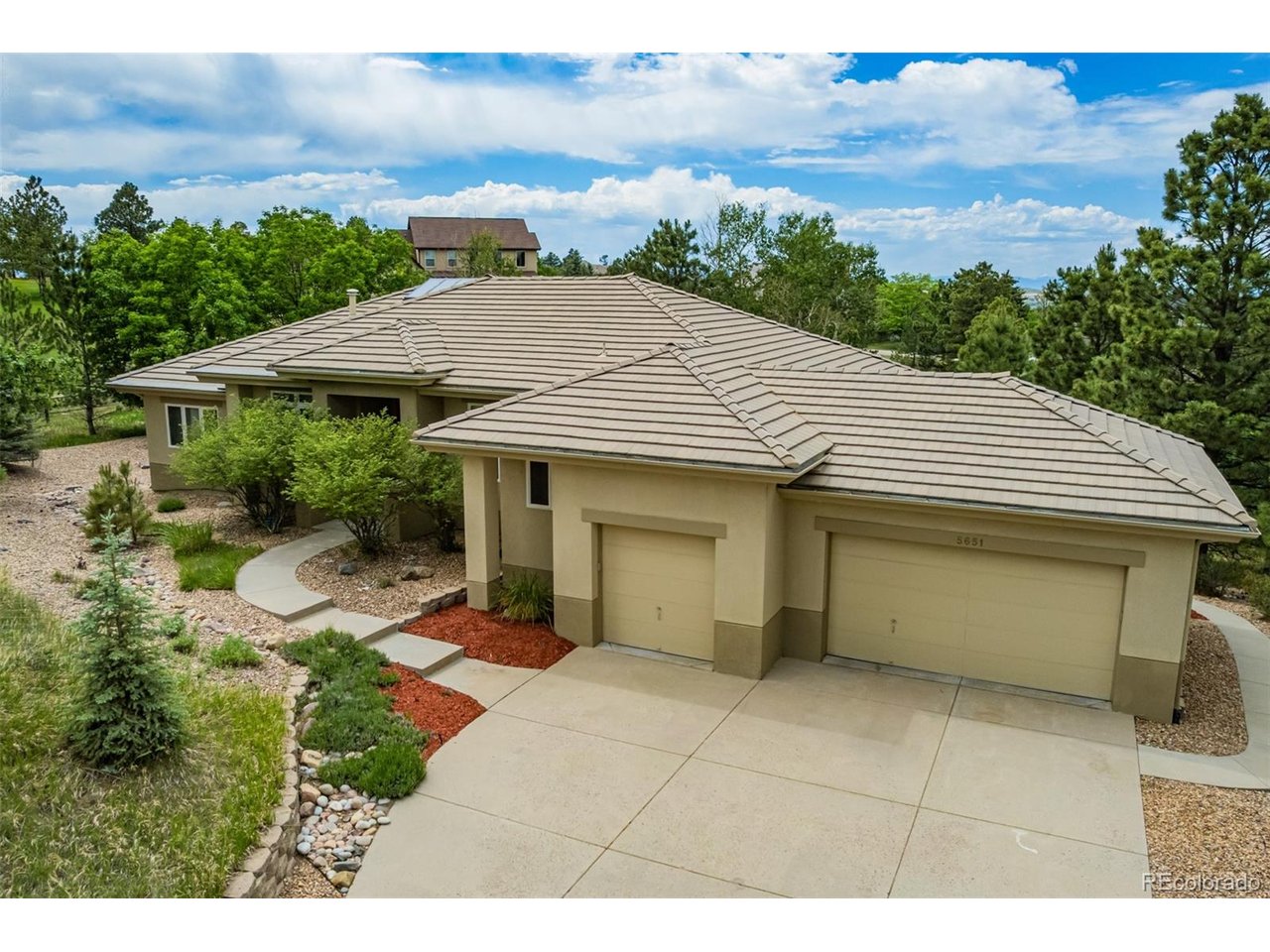 5651 Silver Bluff Ct — photo