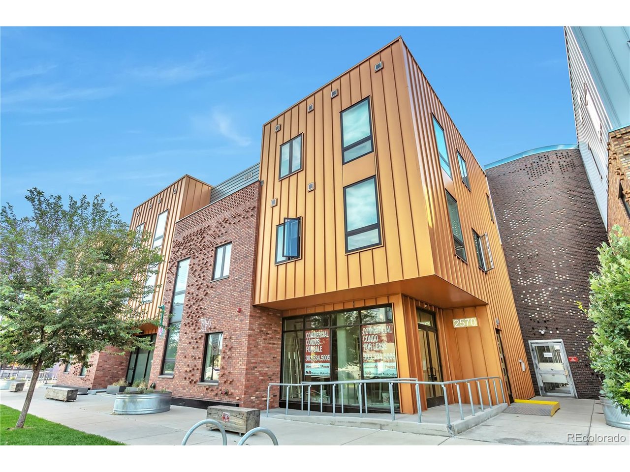 2550 Lawrence Rb307 — photo