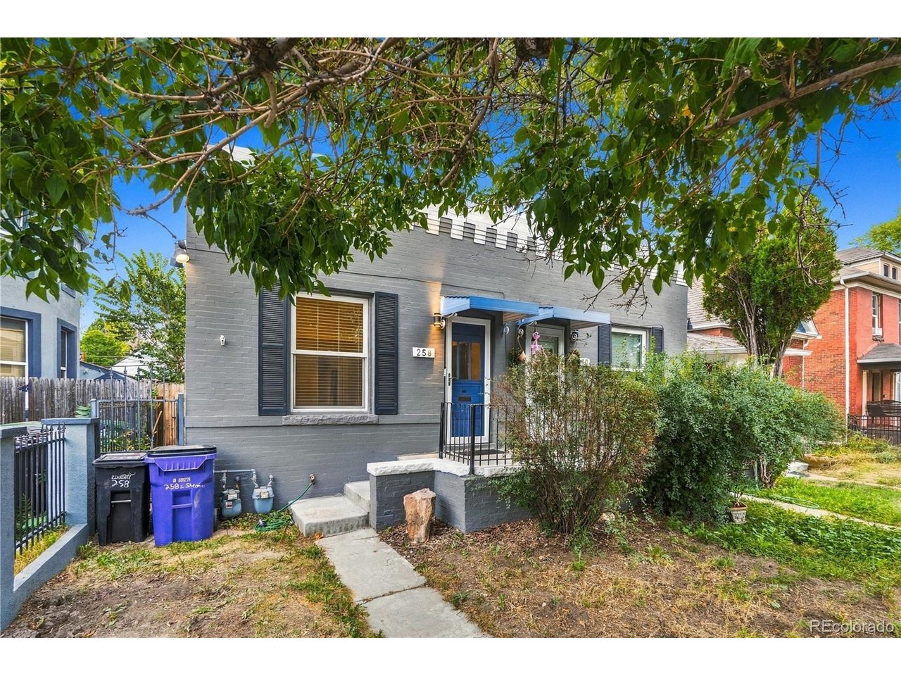 258 S Sherman St — photo