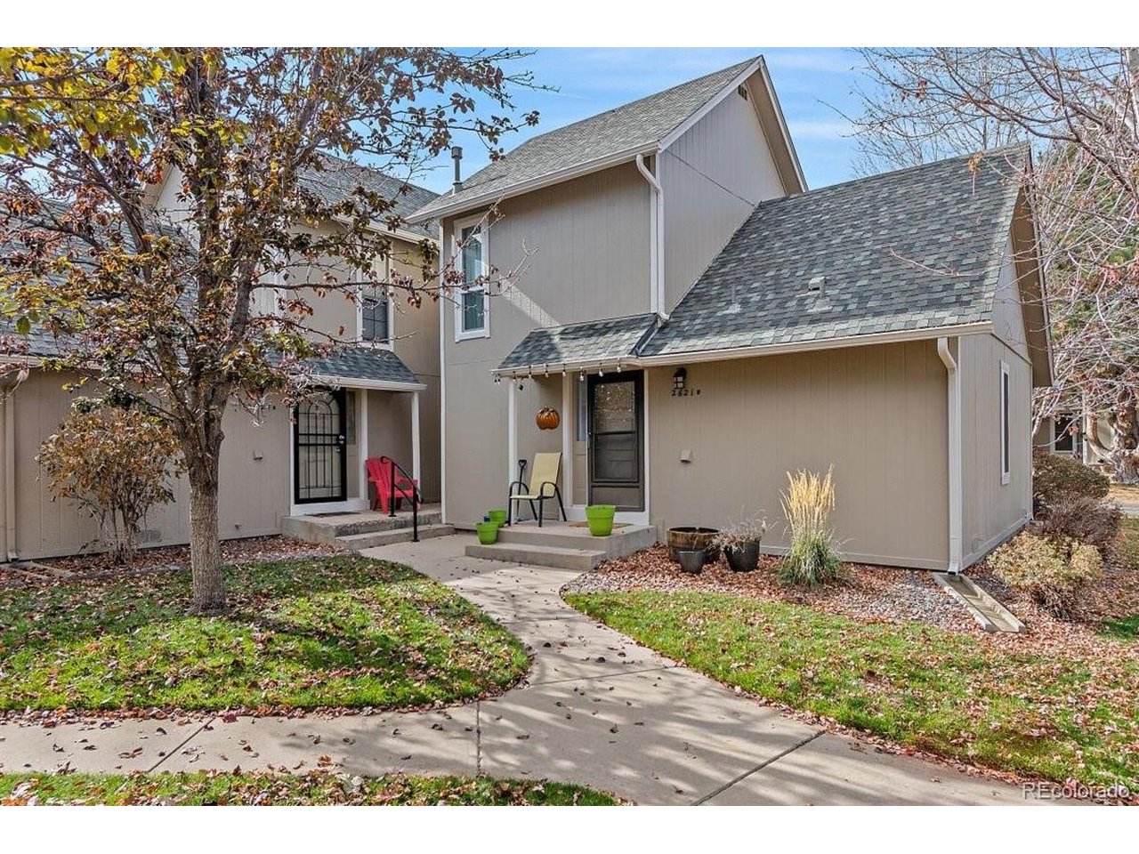 2621 S Xanadu Way F — photo