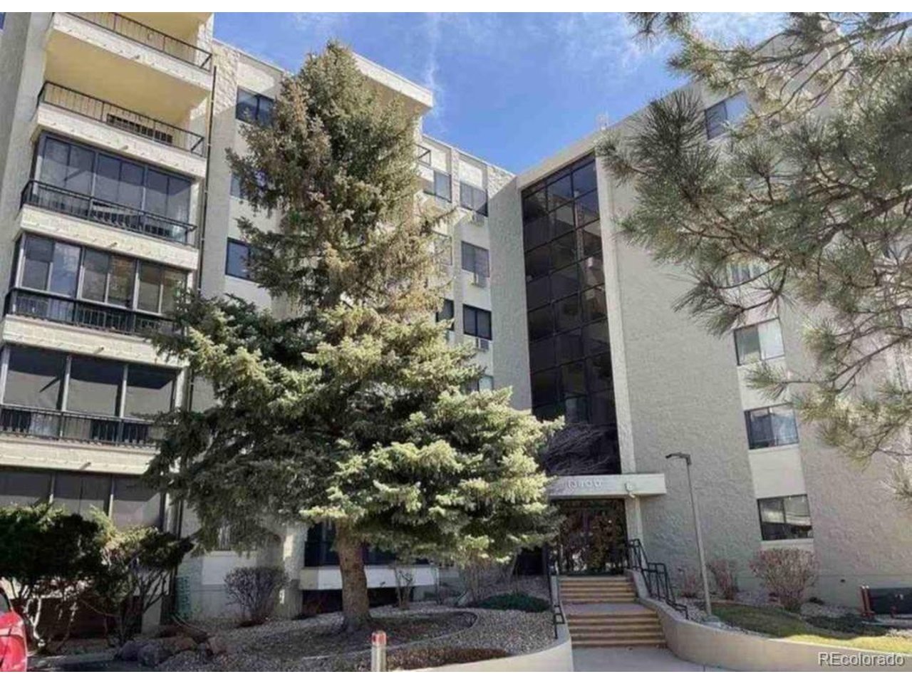 13800 E Marina Dr 101 — photo