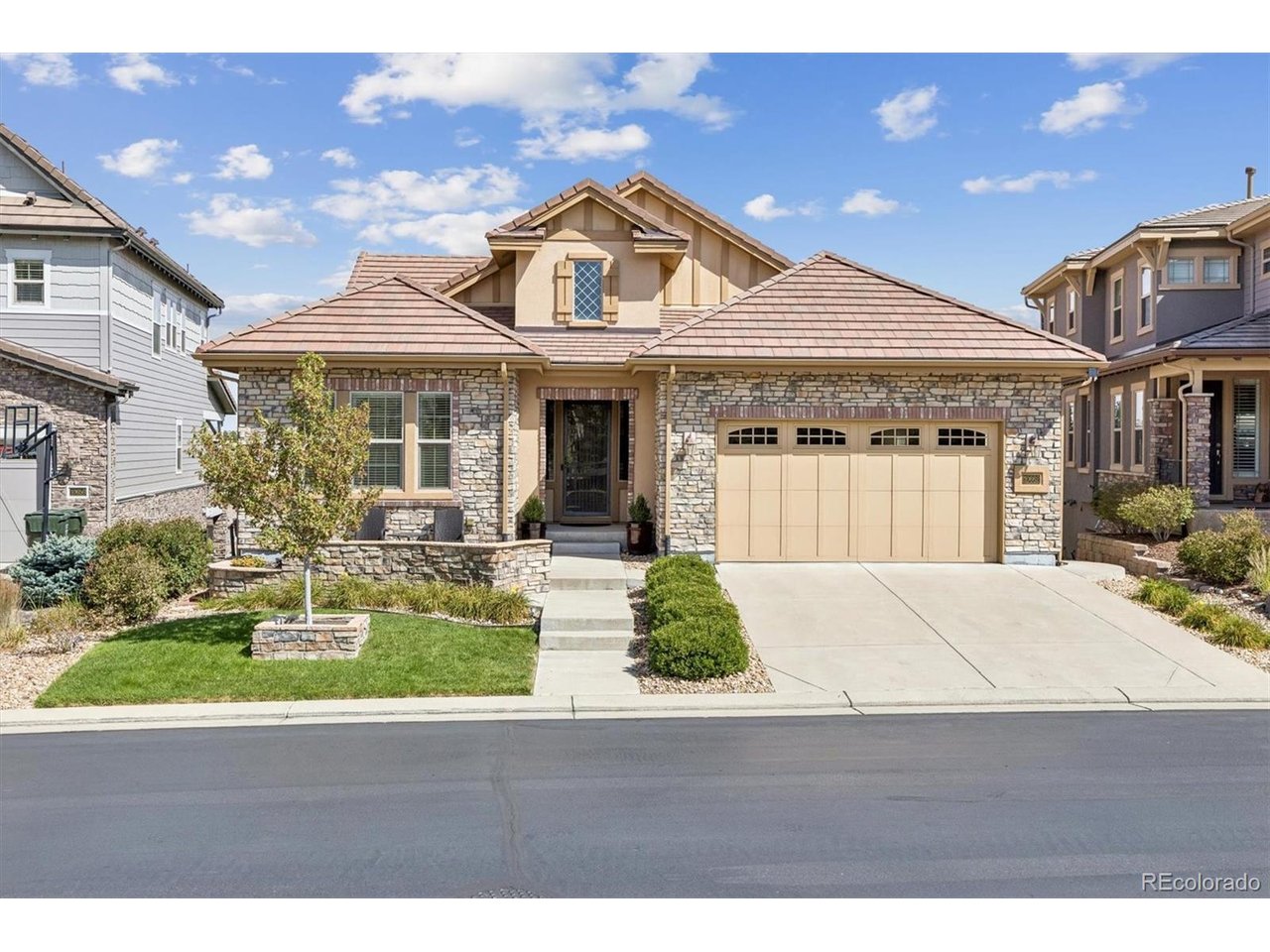 10662 Skydance Dr — photo