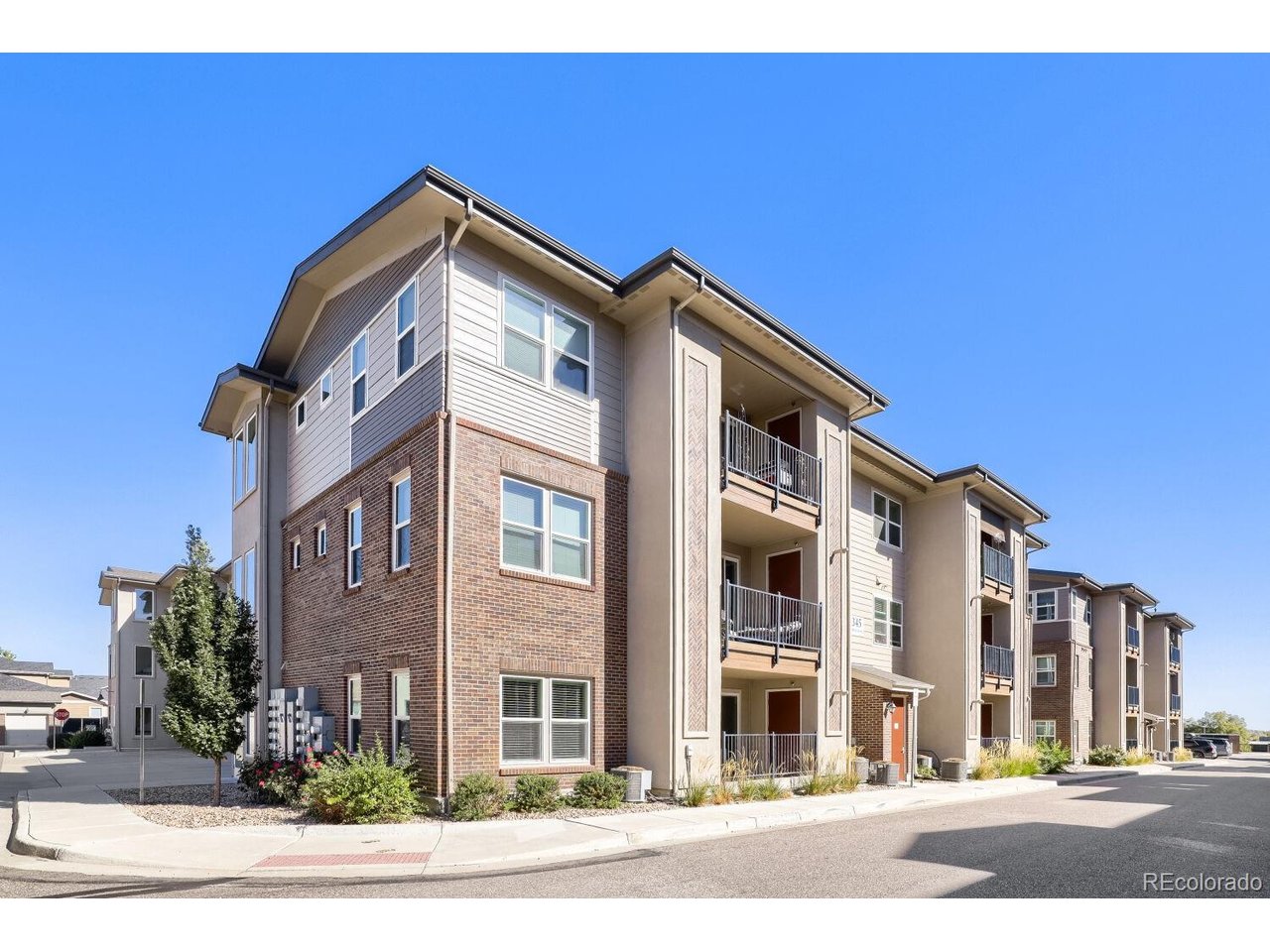 15345 W 64th Ln Unit 2-106 — photo