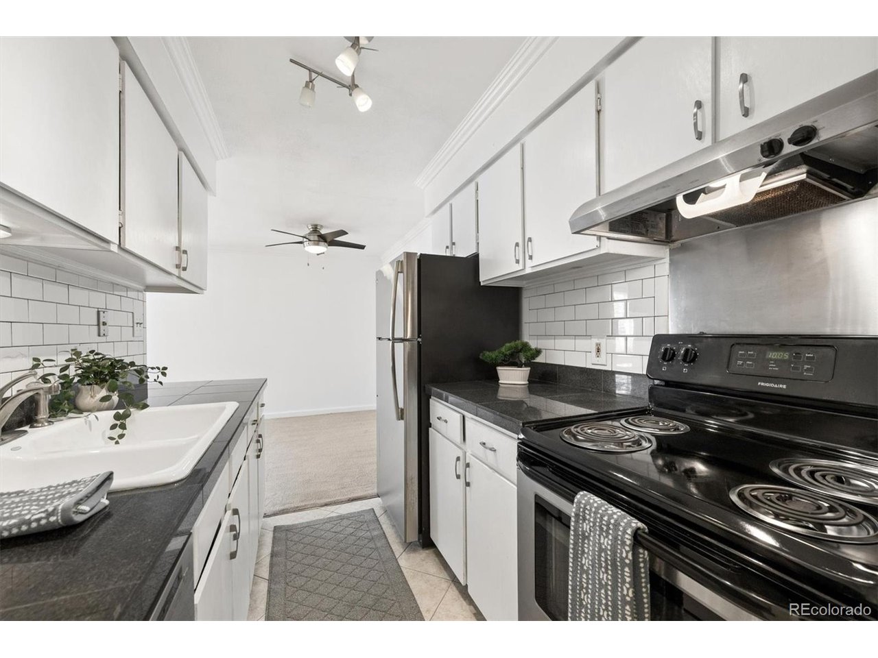 7665 E Quincy Ave 7665-204 — photo