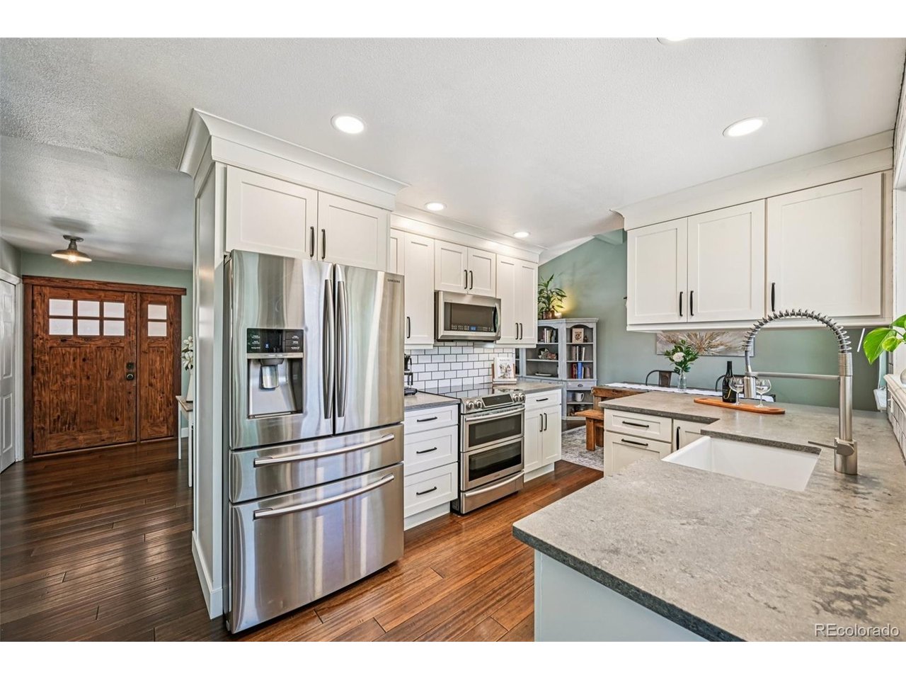5873 W Maplewood Dr — photo