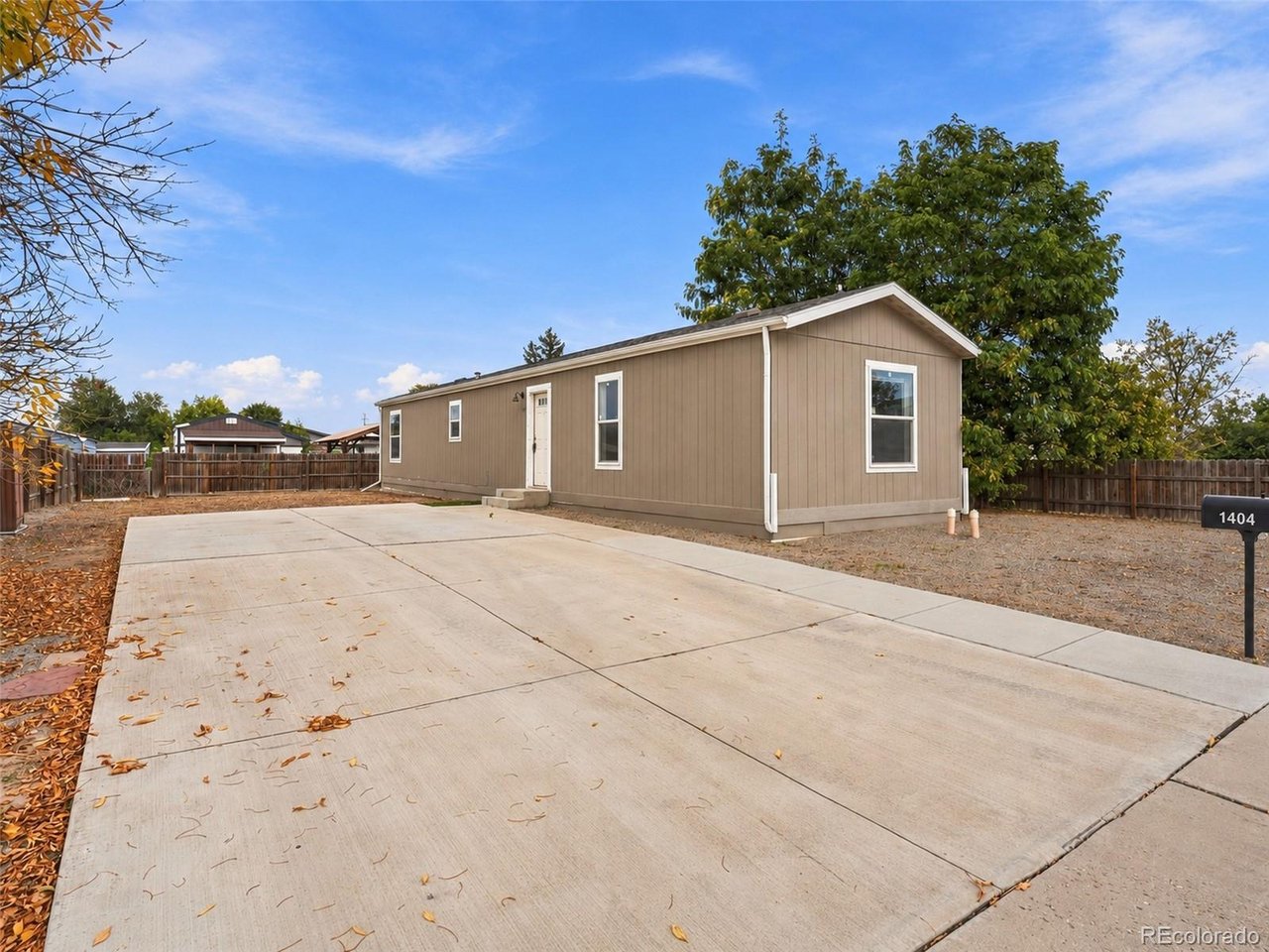 1404 Macpool St — photo