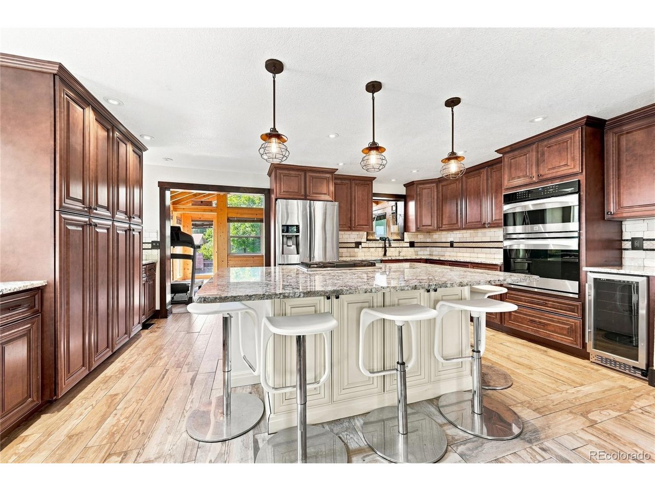 4204 W Roanoke Pl — photo