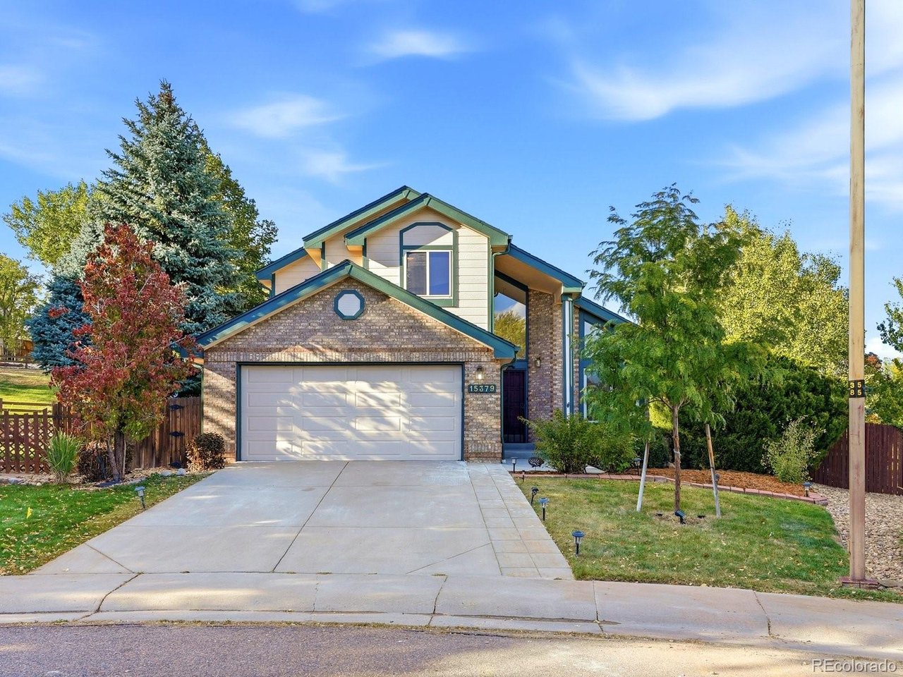 15379 Periwinkle Ct — photo