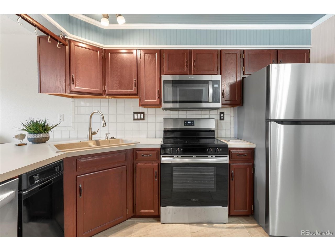3952 E Weaver Ave, Littleton, CO 80121 — photo 3