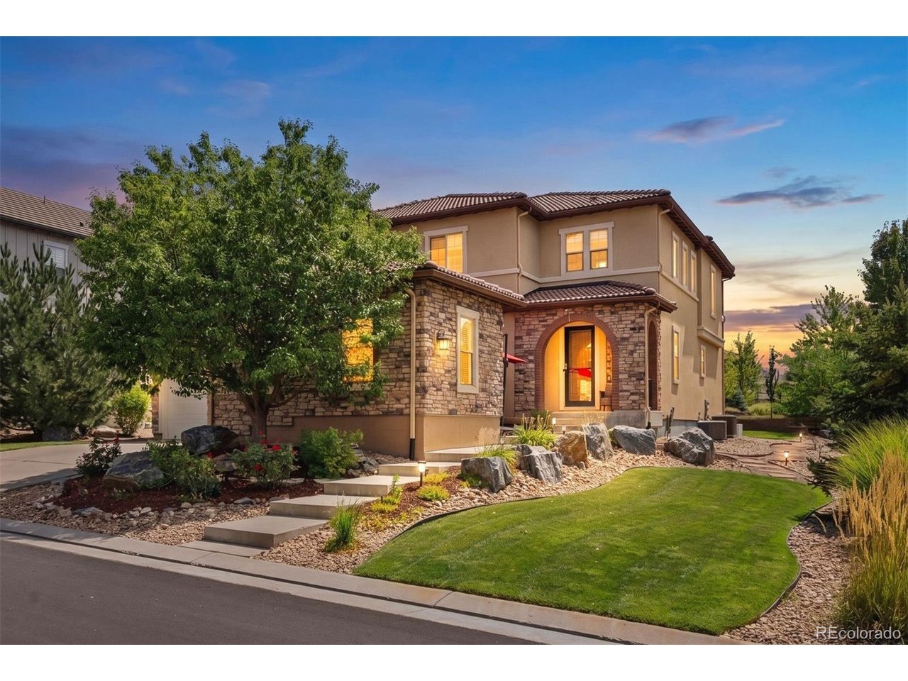 530 Moonmist Ct — photo