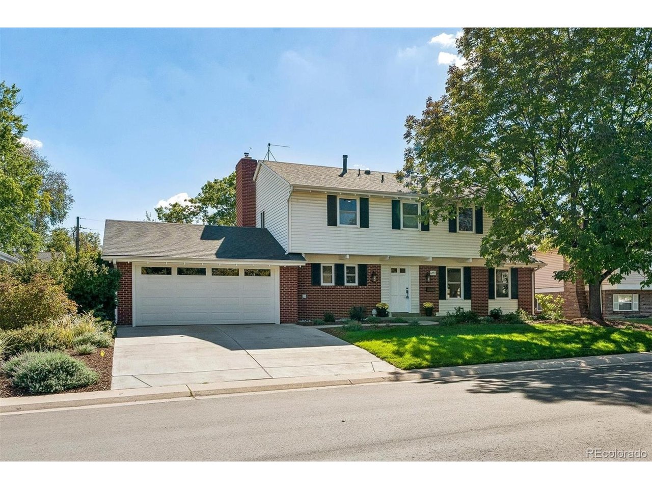 6462 E Bethany Pl — photo