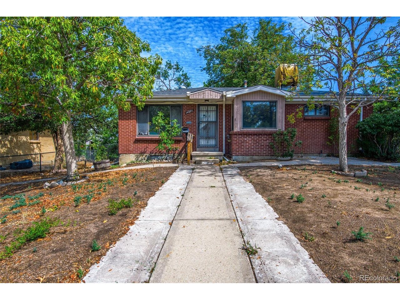 14205 E 25th Pl — photo