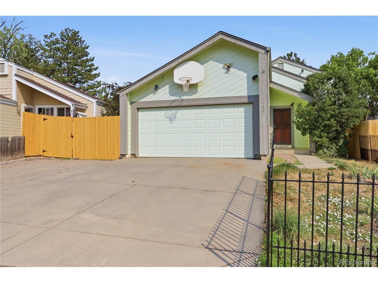 17805 E Ada Dr — photo