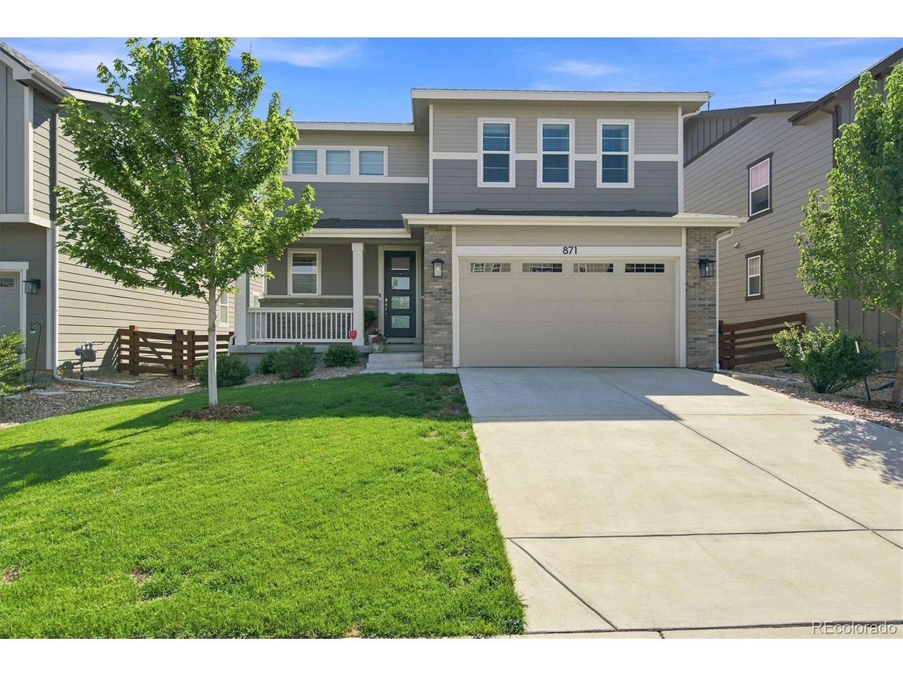 871 Golden Peak Dr — photo