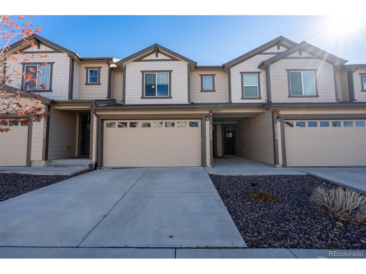15619 Kitchener Way — photo