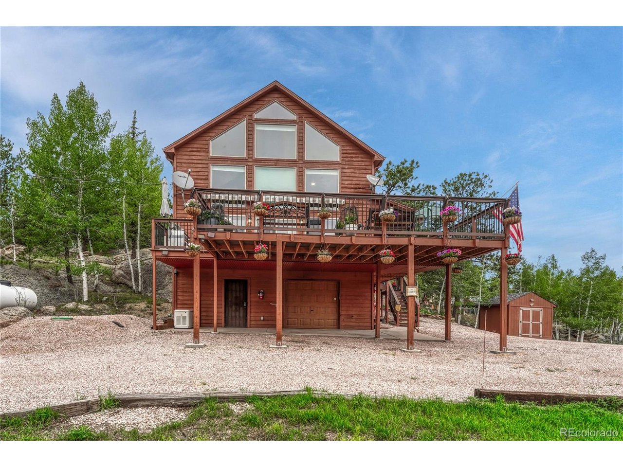 744 Whale Dr — photo