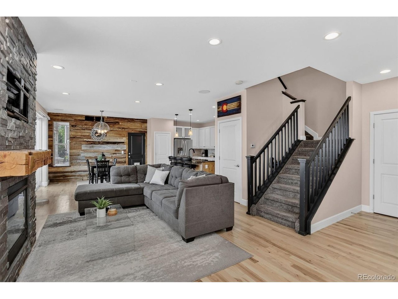 10312 Tall Oaks Cir — photo