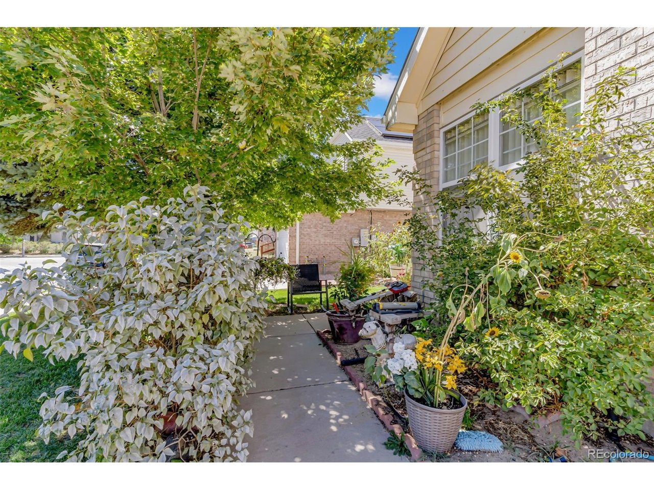 4909 Eagle St, Denver, CO 80239 — photo 3