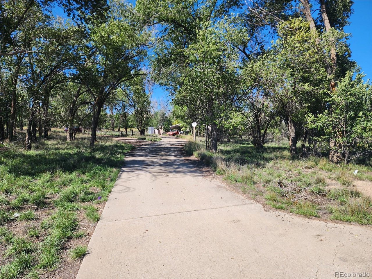 320 Autobee Rd, Avondale, CO 81022 — photo 2