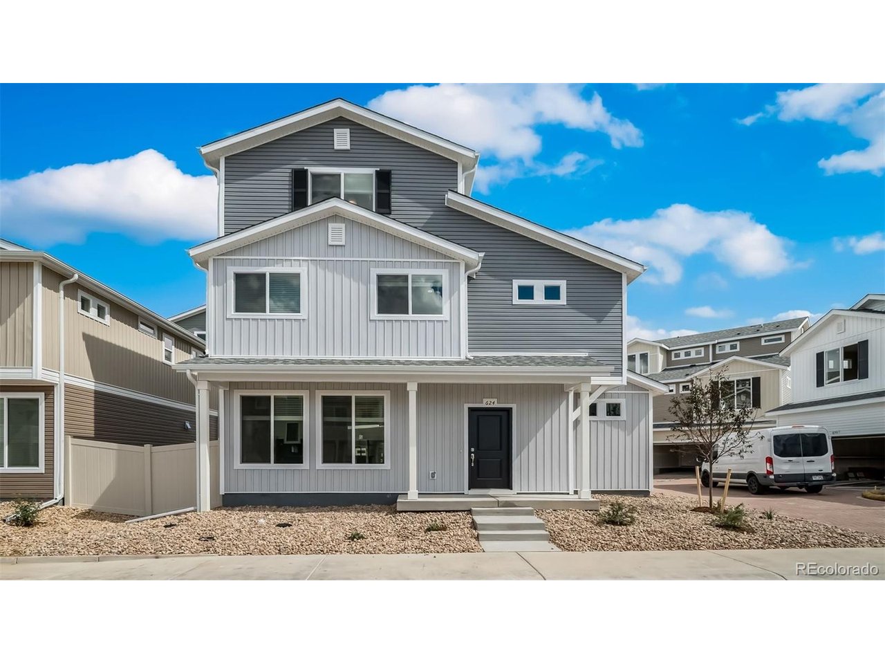 624 Wagon Wheel Way — photo