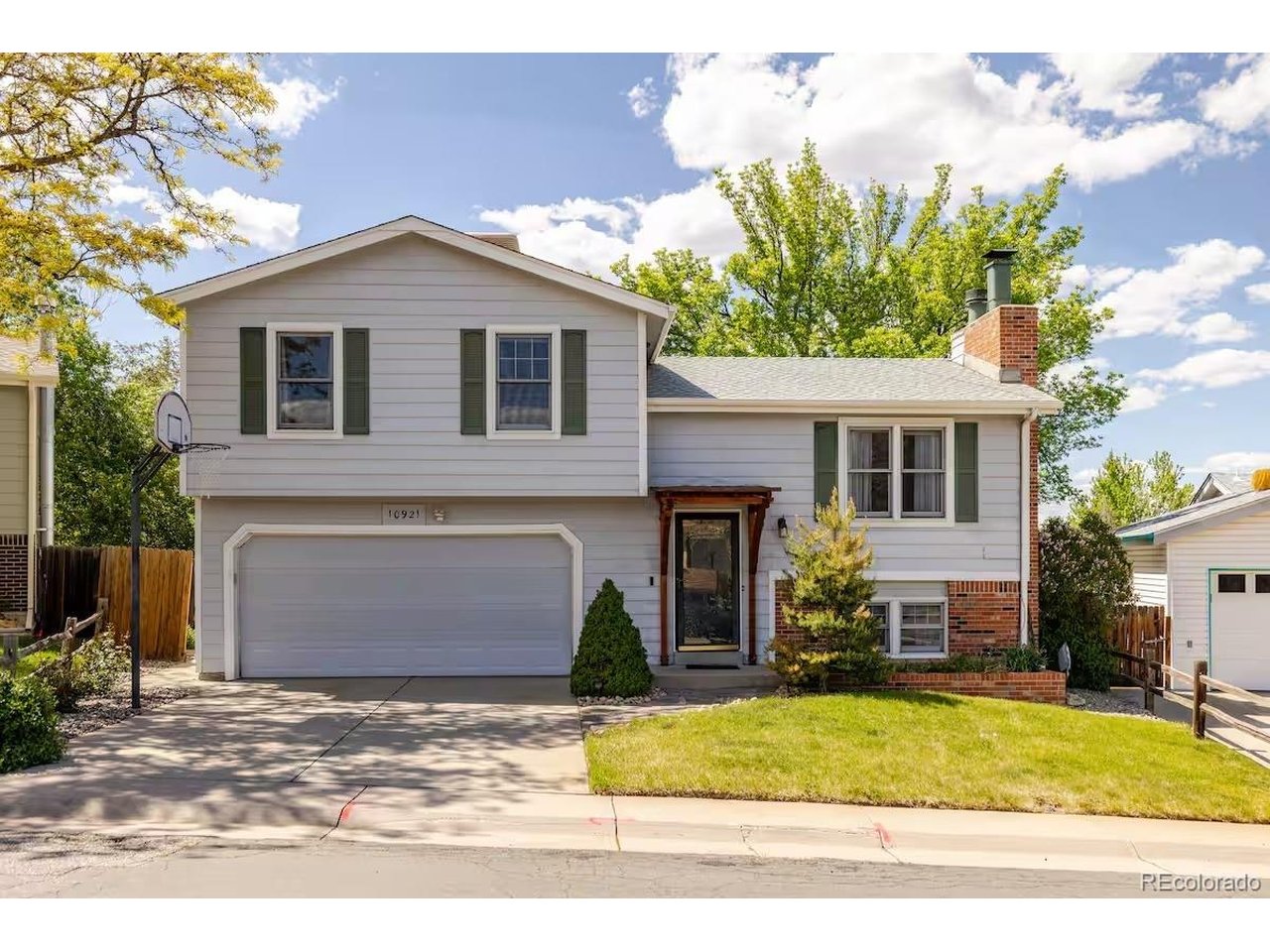 10921 Tennyson Ct — photo
