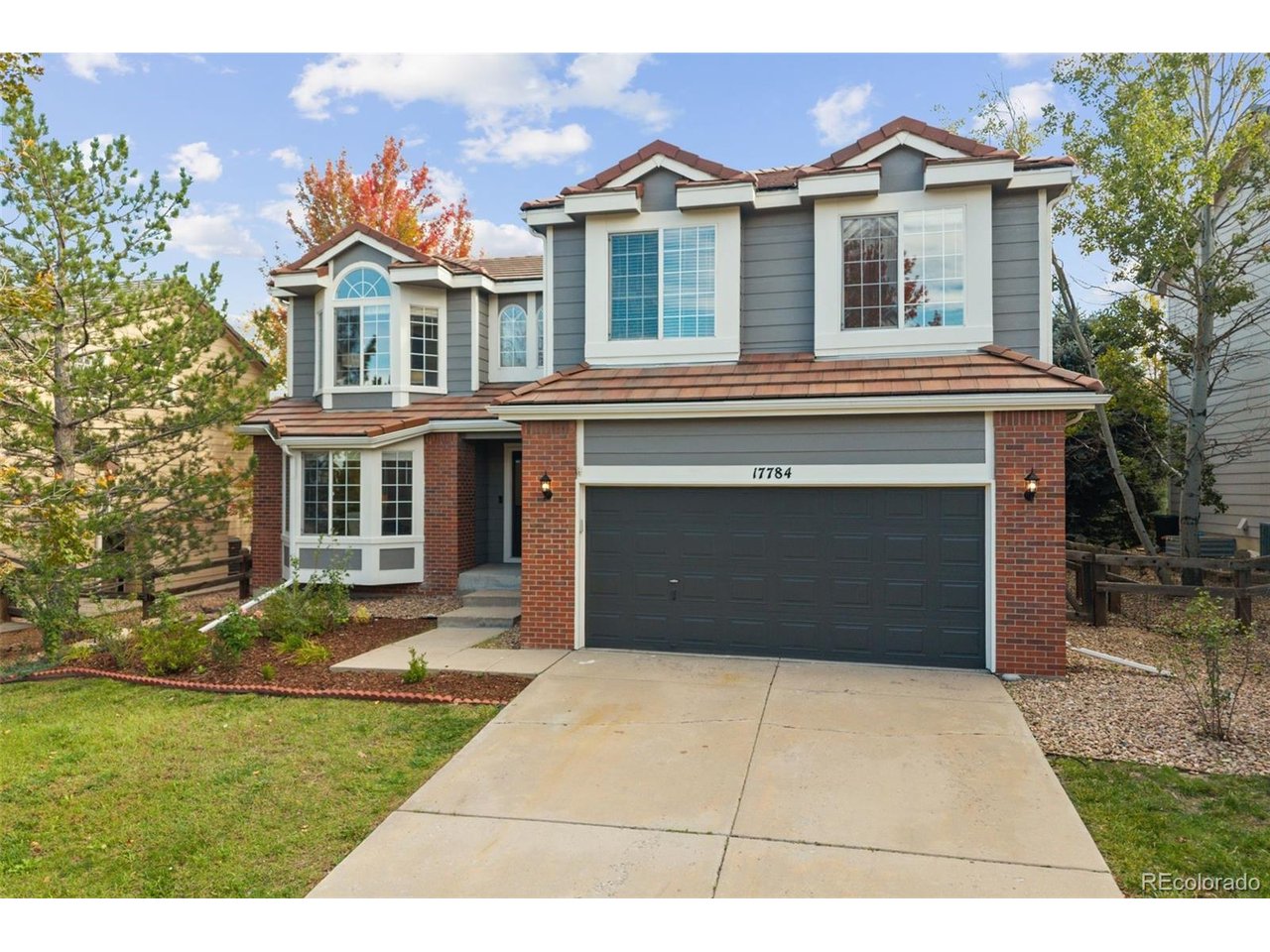 17784 E Oakwood Pl — photo