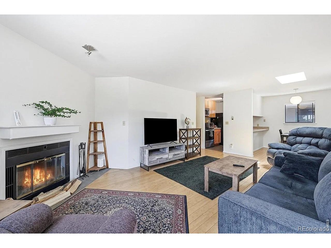 948 North St Unit 17 — photo