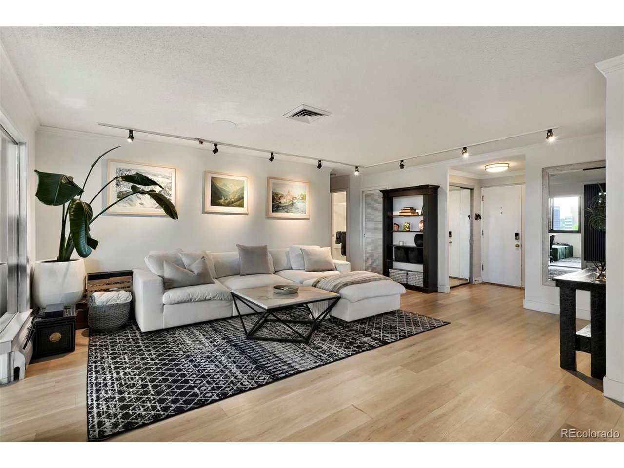 3131 E Alameda Ave 503 — photo