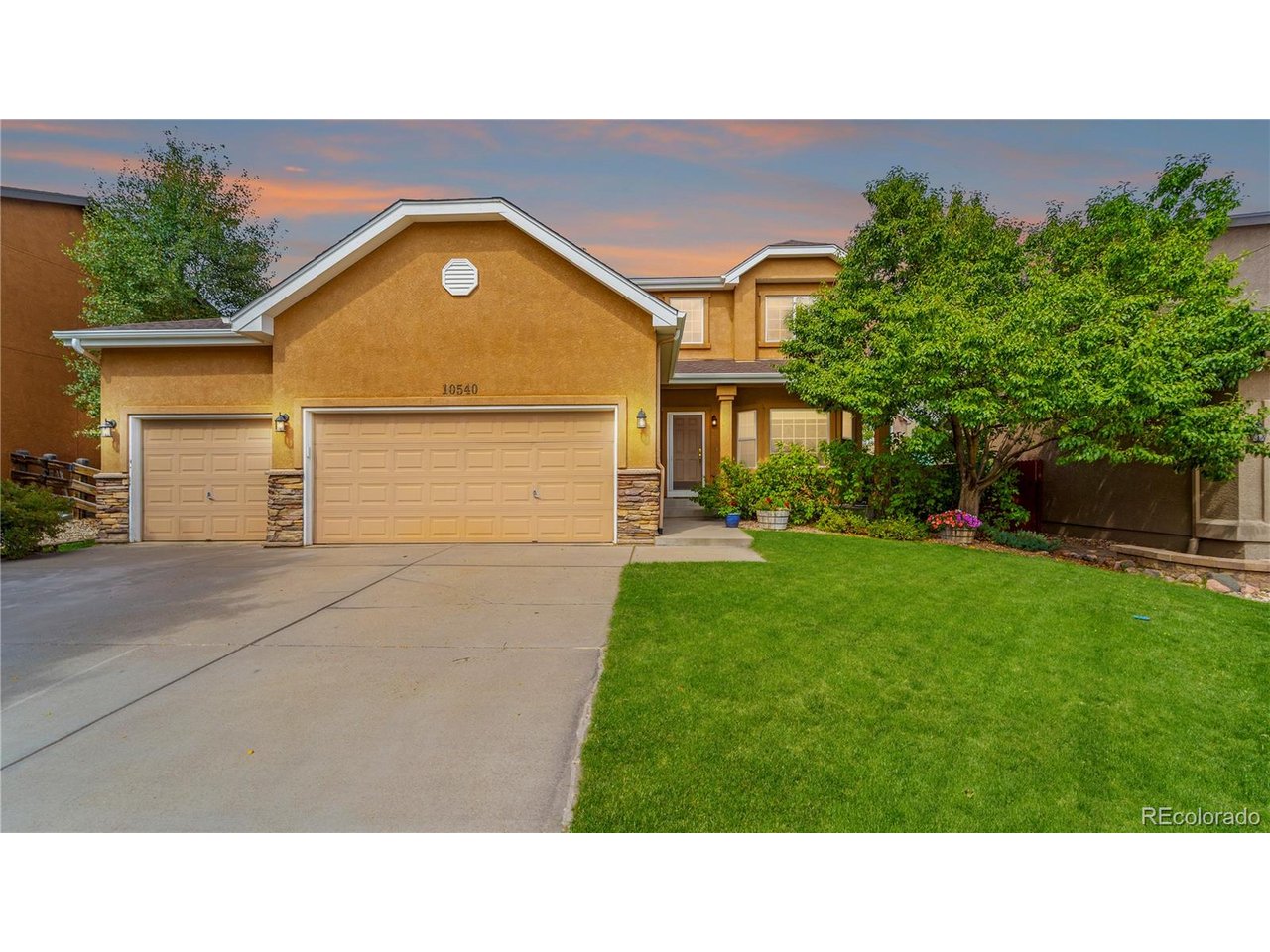 10540 Antler Creek Dr — photo
