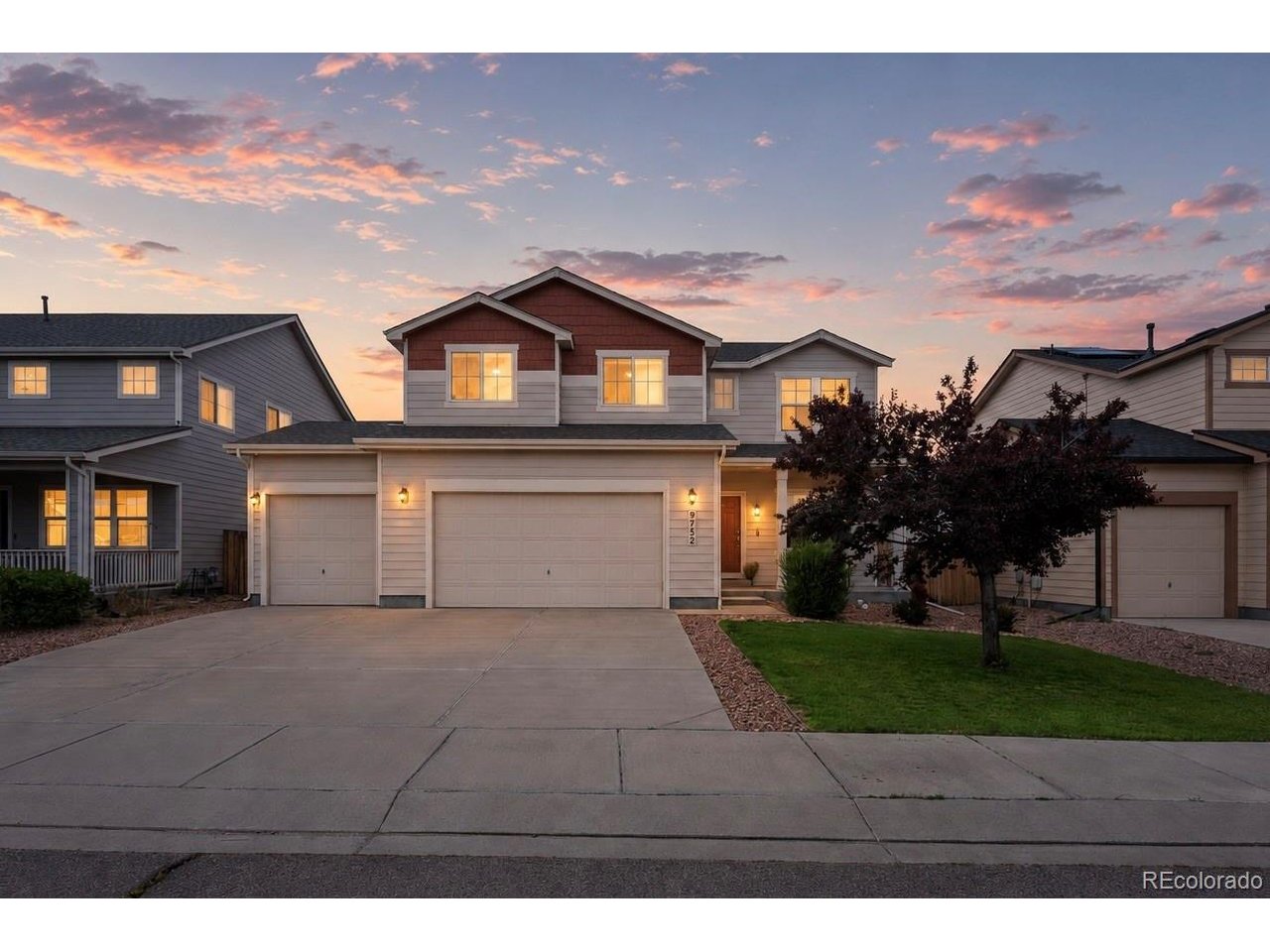 9752 Wando Dr — photo
