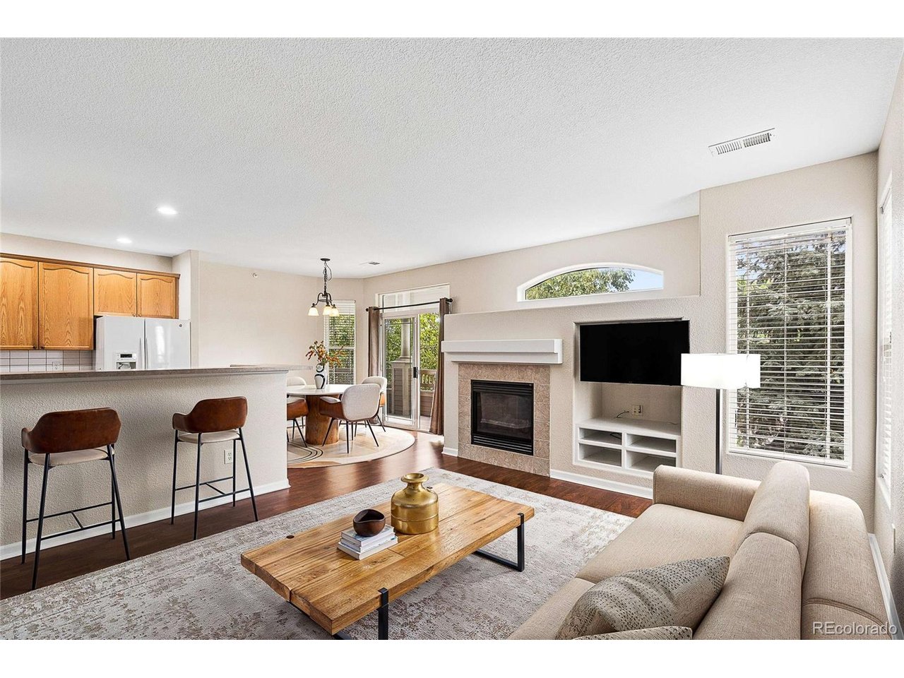 9568 W San Juan Cir 201 — photo