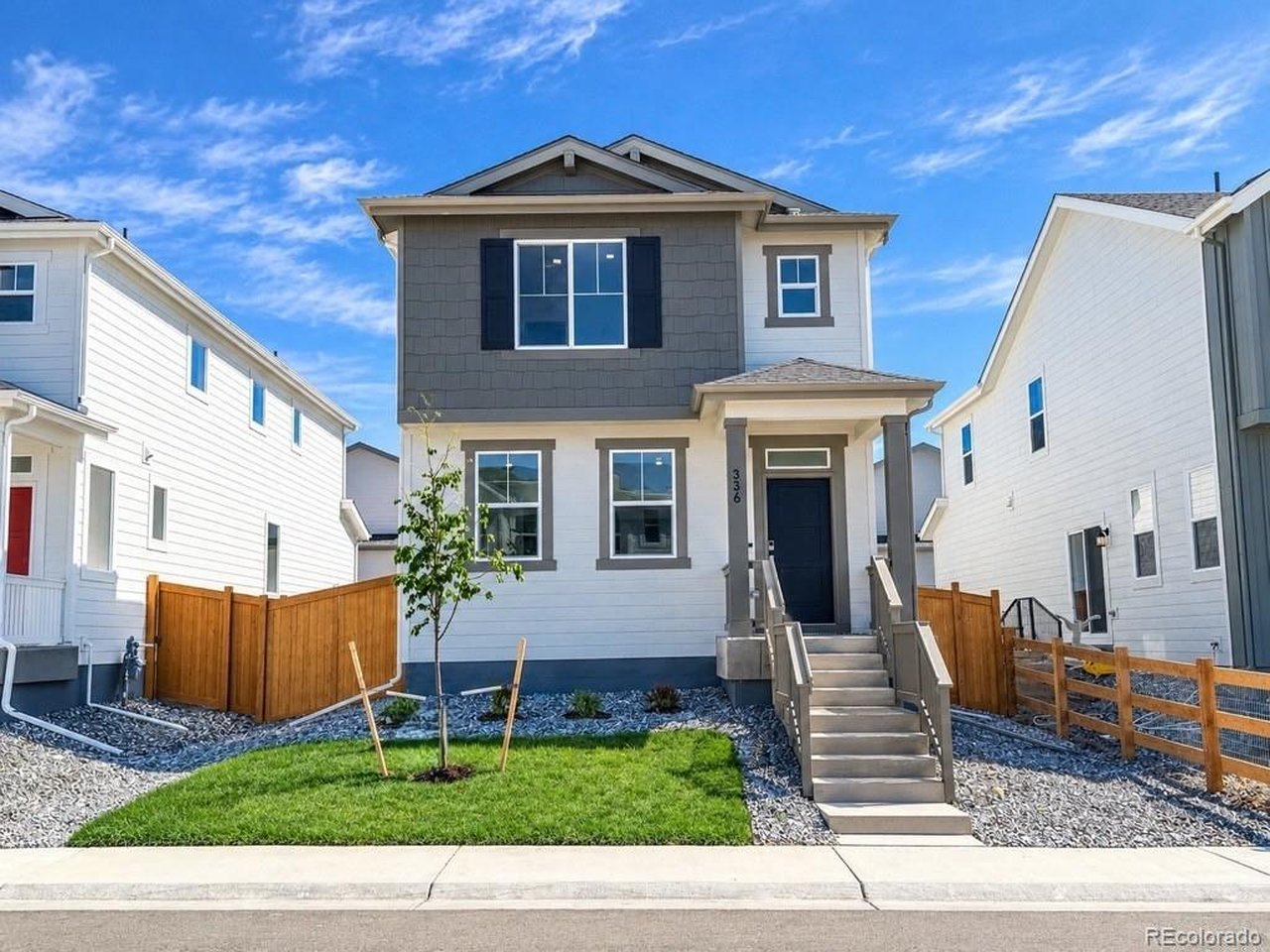 336 N Bersshine Ct — photo