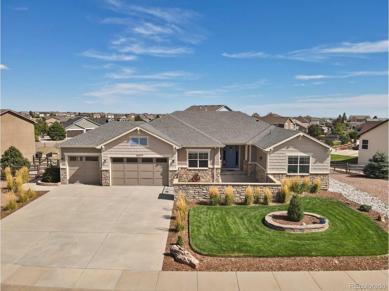 10899 Glen Canyon Dr — photo