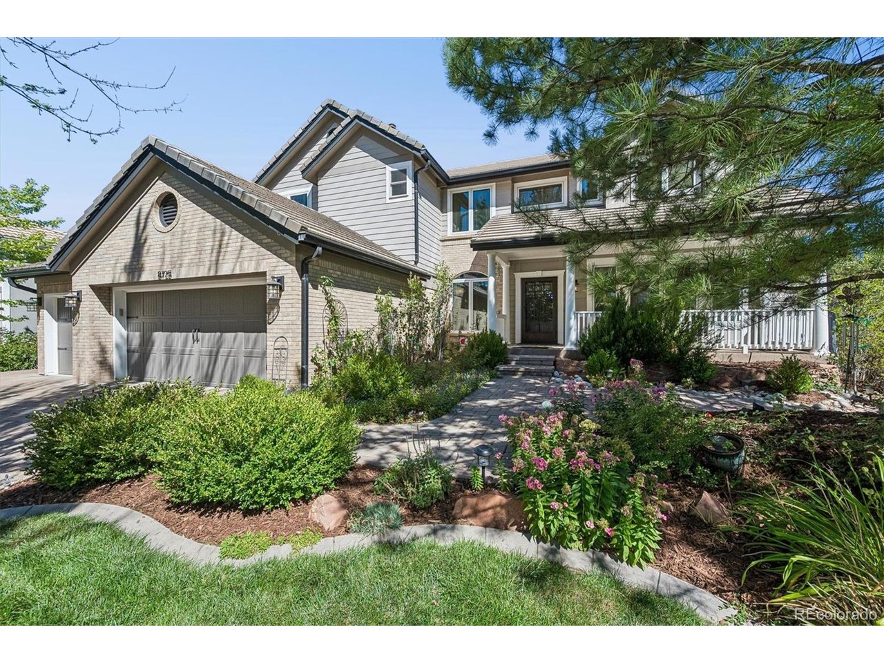 8725 Tall Grass Pl — photo