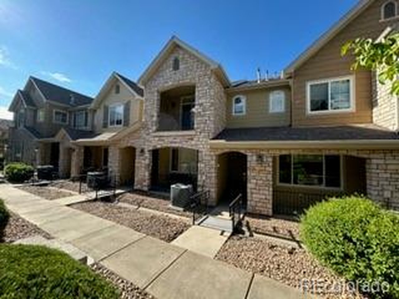 11207 Osage Cir B — photo
