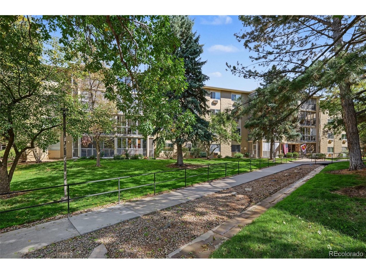 3082 S Wheeling Way Unit 306 — photo