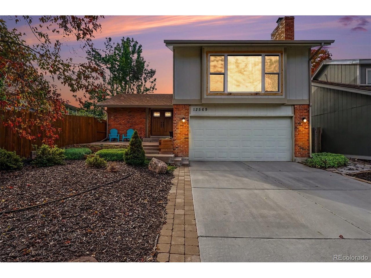 12569 E Bates Cir — photo