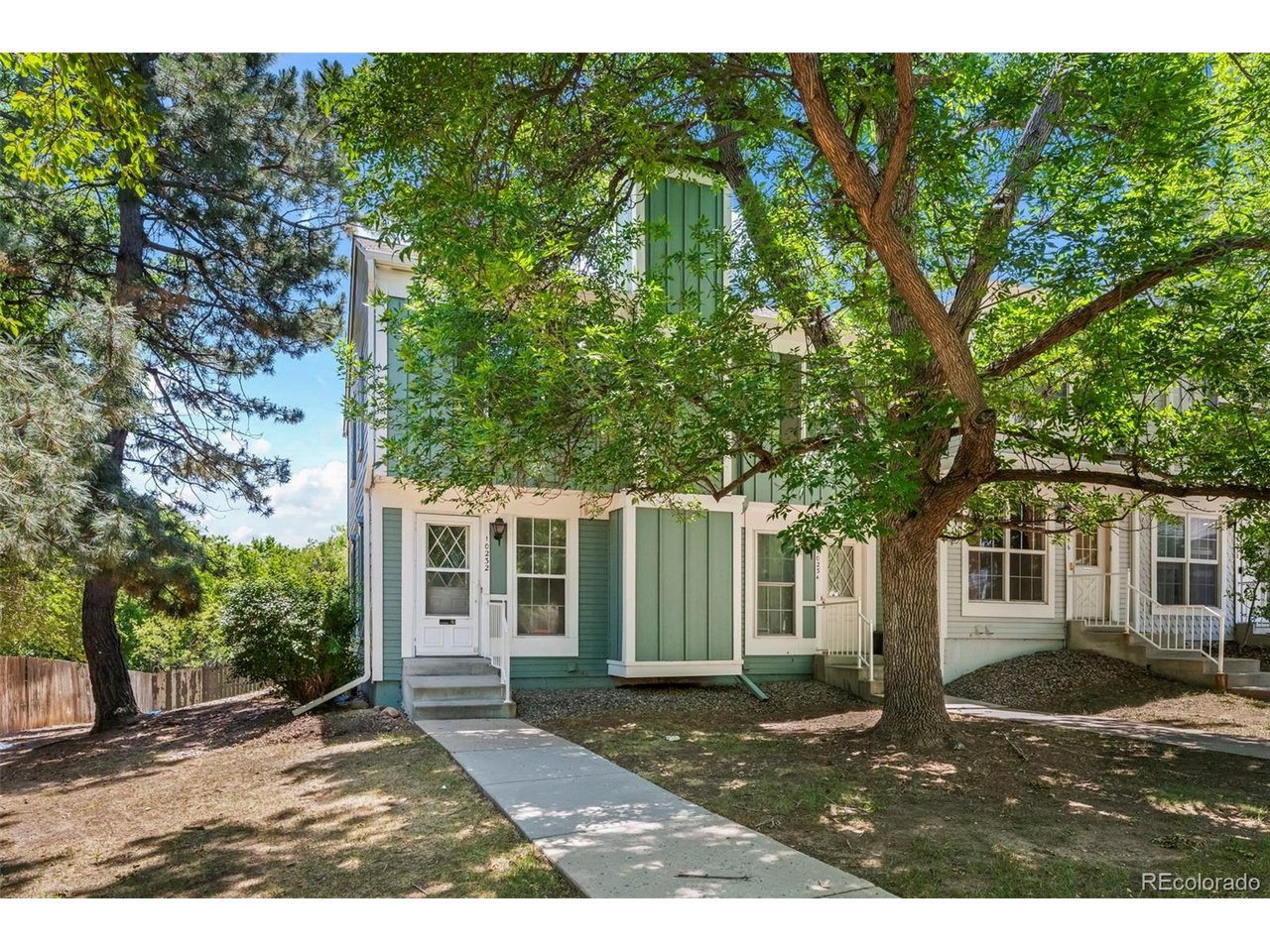 10232 W Dartmouth Ave — photo